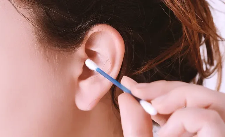 How to keep your ear clean with care
